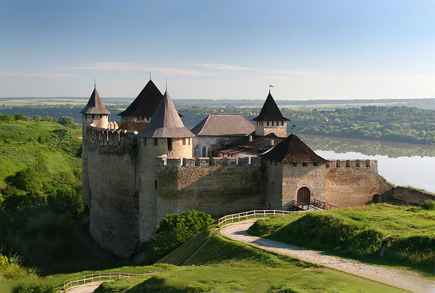 Хотинська фортеця: скарби і таємниці одного із найвеличніших замків України