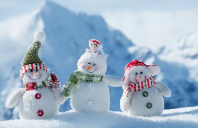 Оригінальні сніговики, які шокують ваших сусідів
