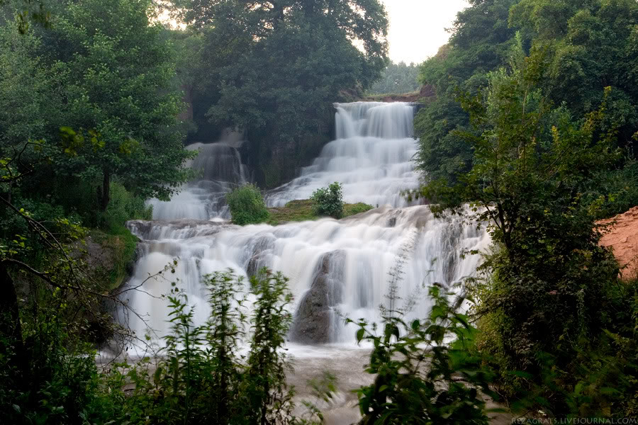 Найвищий рівнинний водоспад в Україні —  Джуринський водоспад