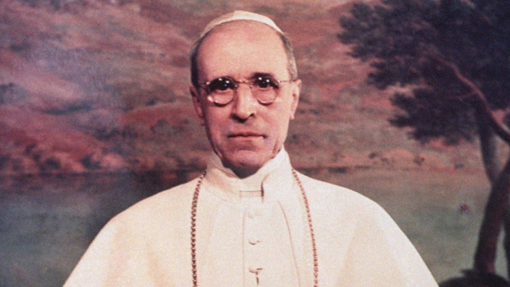 Цього дня народився Папа Римський Пій XII