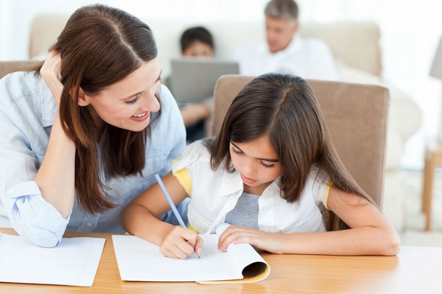 Чому батьки виконують домашні завдання?