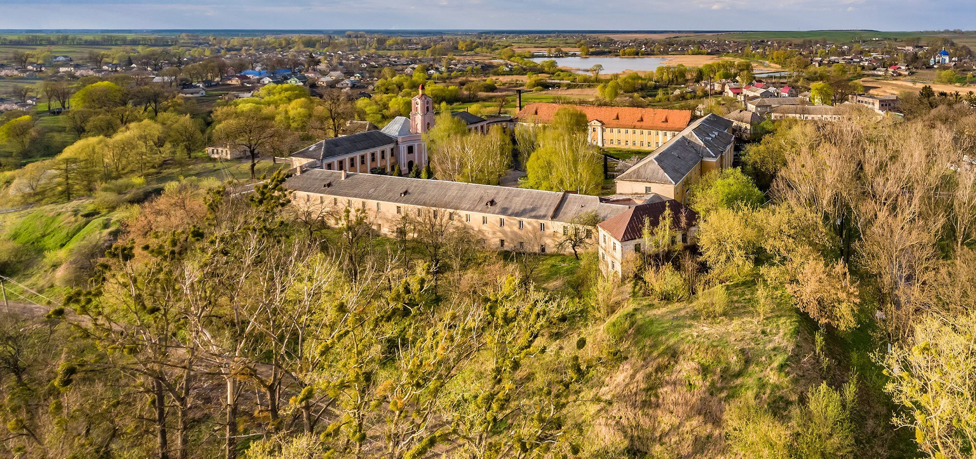 Волинь: Олицький замок, в Олиці