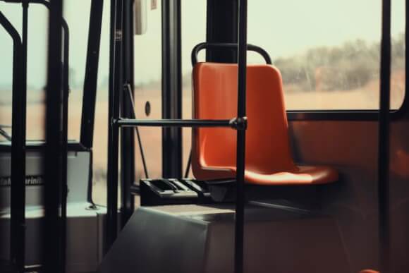 Як навчити дитину їздити в громадському транспорті самостійно