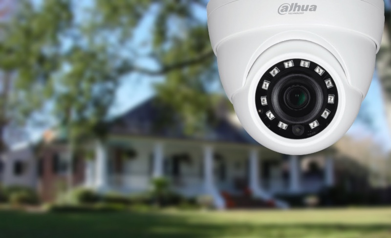Камери відеоспостереження – безпека чи тотальний контроль?