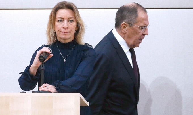 Болгарія не пропускала Захарову, тому Лавров летів на зустріч ОБСЄ, оминаючи країну